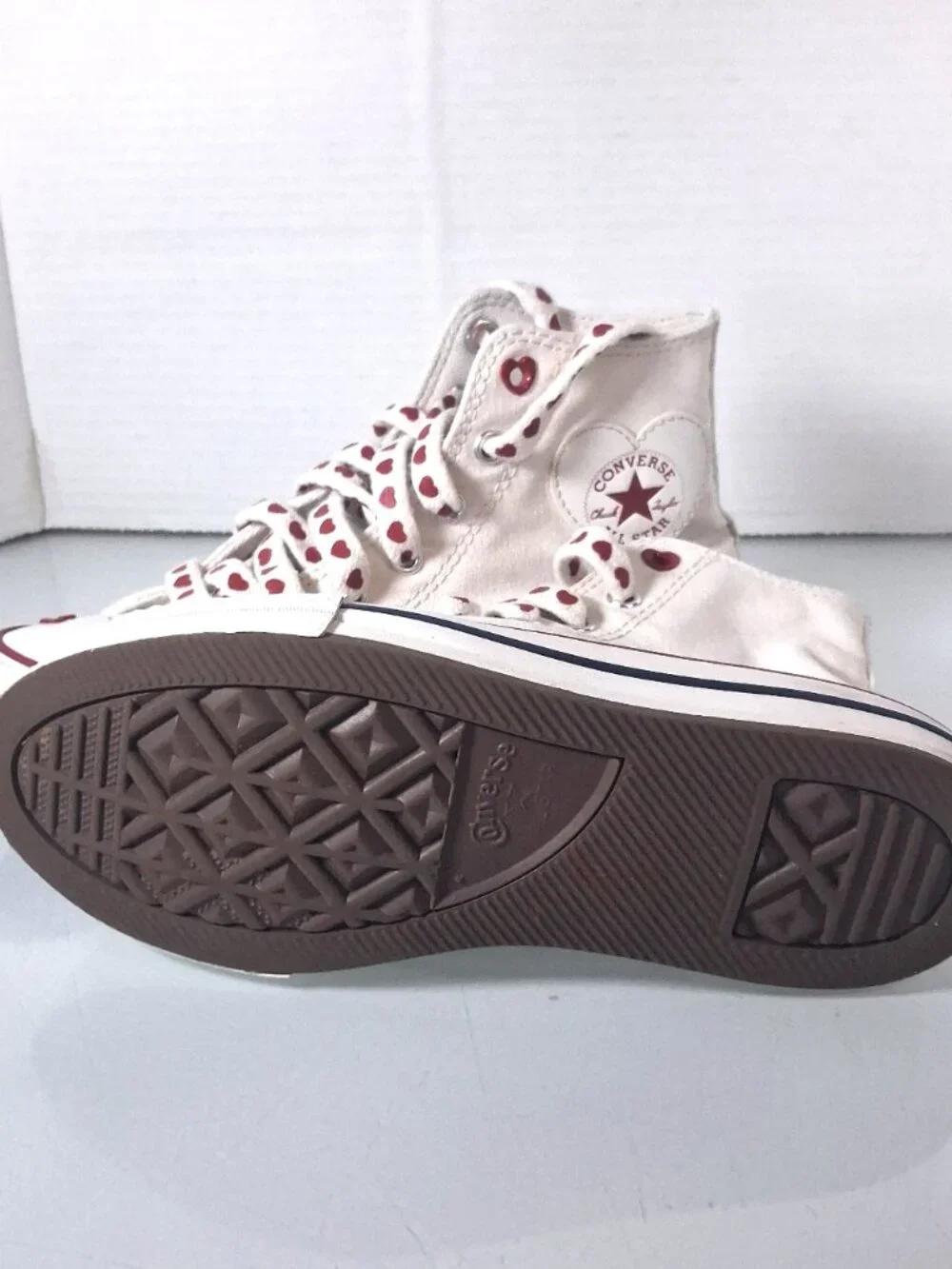 Converse All Star High Top Sneakers Girls Size 3 White Hearts Chuck Taylor Shoes